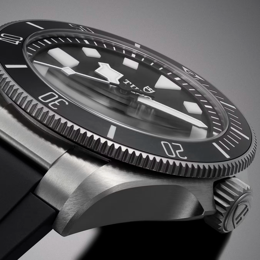 Pelagos Ultra