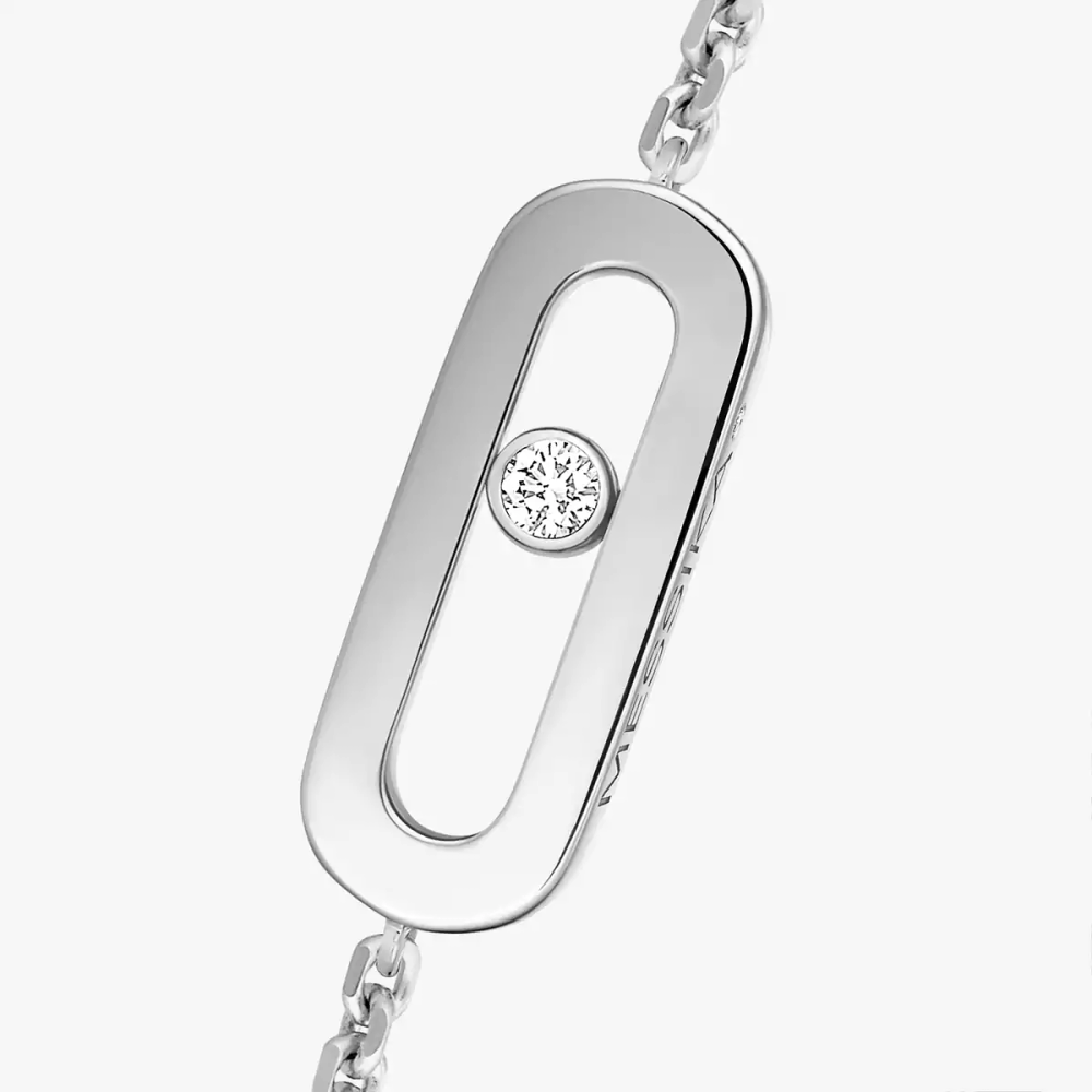 Move Uno bracelet