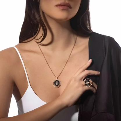 Lucky Move onyx ring large