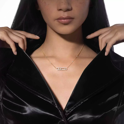 Move pavé necklace