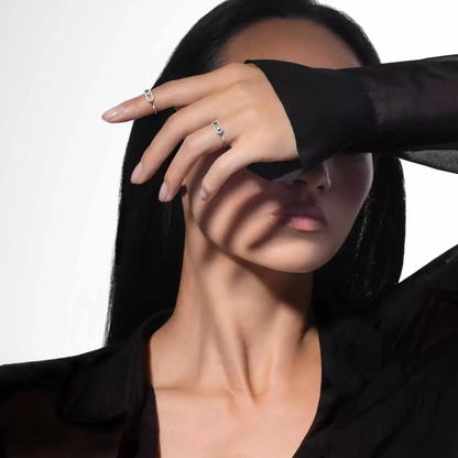 Move Uno Ring halb ausgefasst