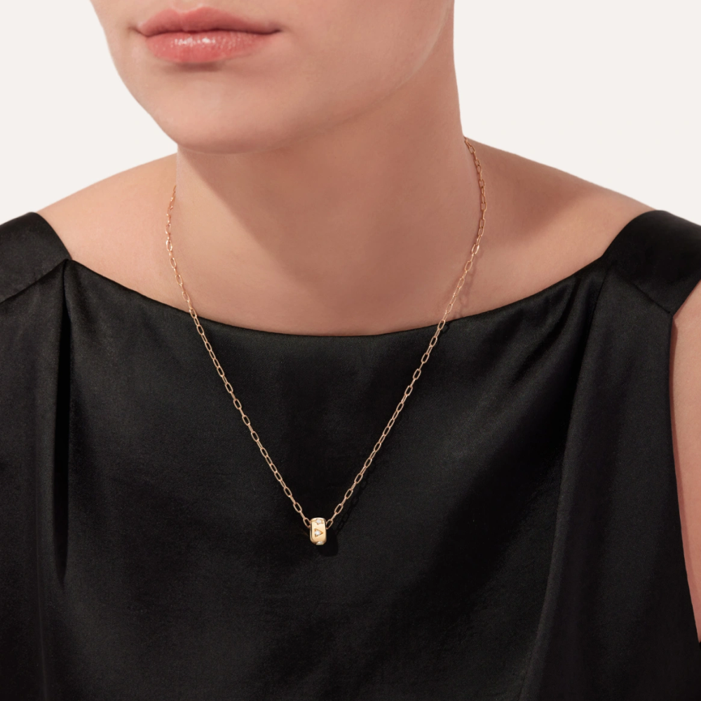 Iconica Necklace With Pendant