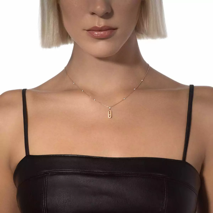 Move Uno long necklace