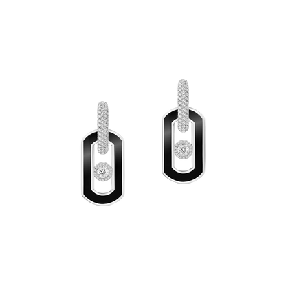 So Move Ohrhänger Onyx So Move Ohrringe aus 18 Karat Weißgold und Onyx mit Diamanten ausgefasst und mit einem beweglichen Diamanten im Brillantschliff in der Mitte, von einer Diamantumrandung in Szene gesetzt.