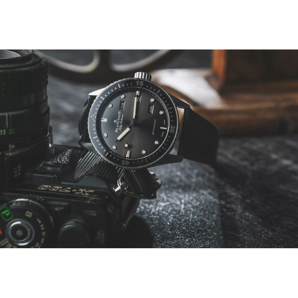 Fifty Fathoms Bathyscaphe Quantième Annuel