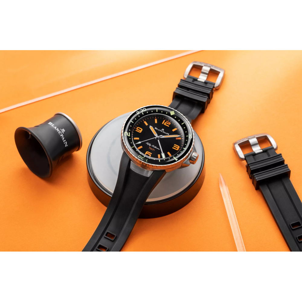 Fifty Fathoms Tech Gombessa