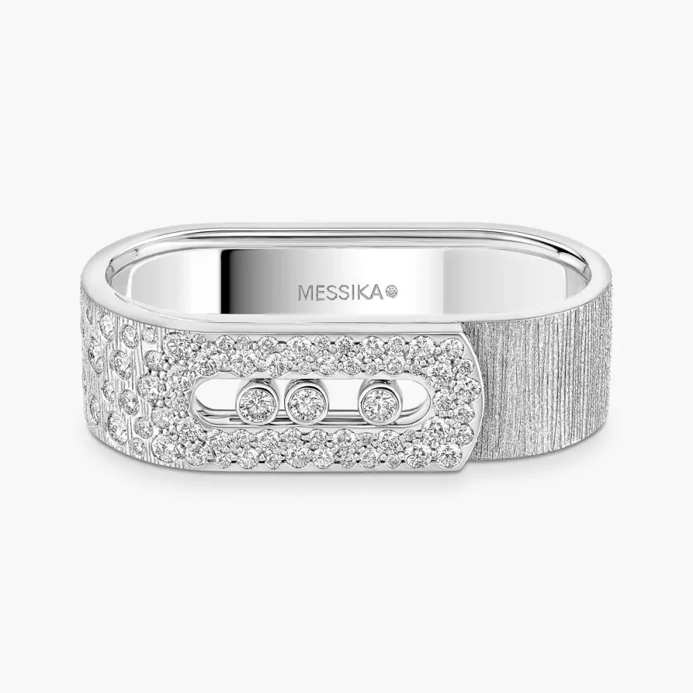 Move Noa two-finger chiseled ring