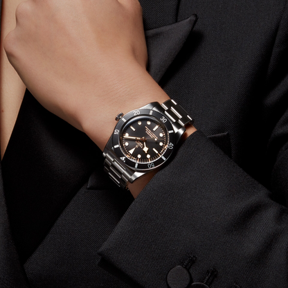 Black Bay 54
