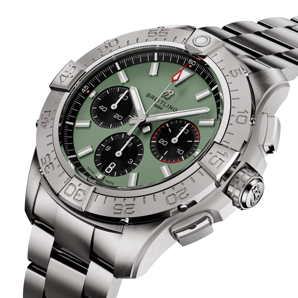 Avenger B01 Chronograph 44