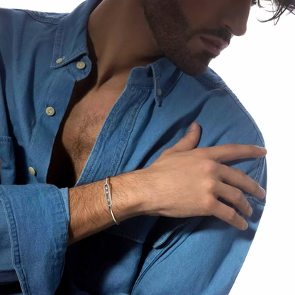 Move pavé thin bracelet