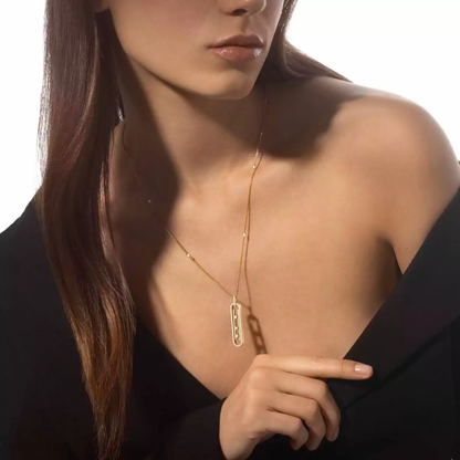 Move 10th necklace small