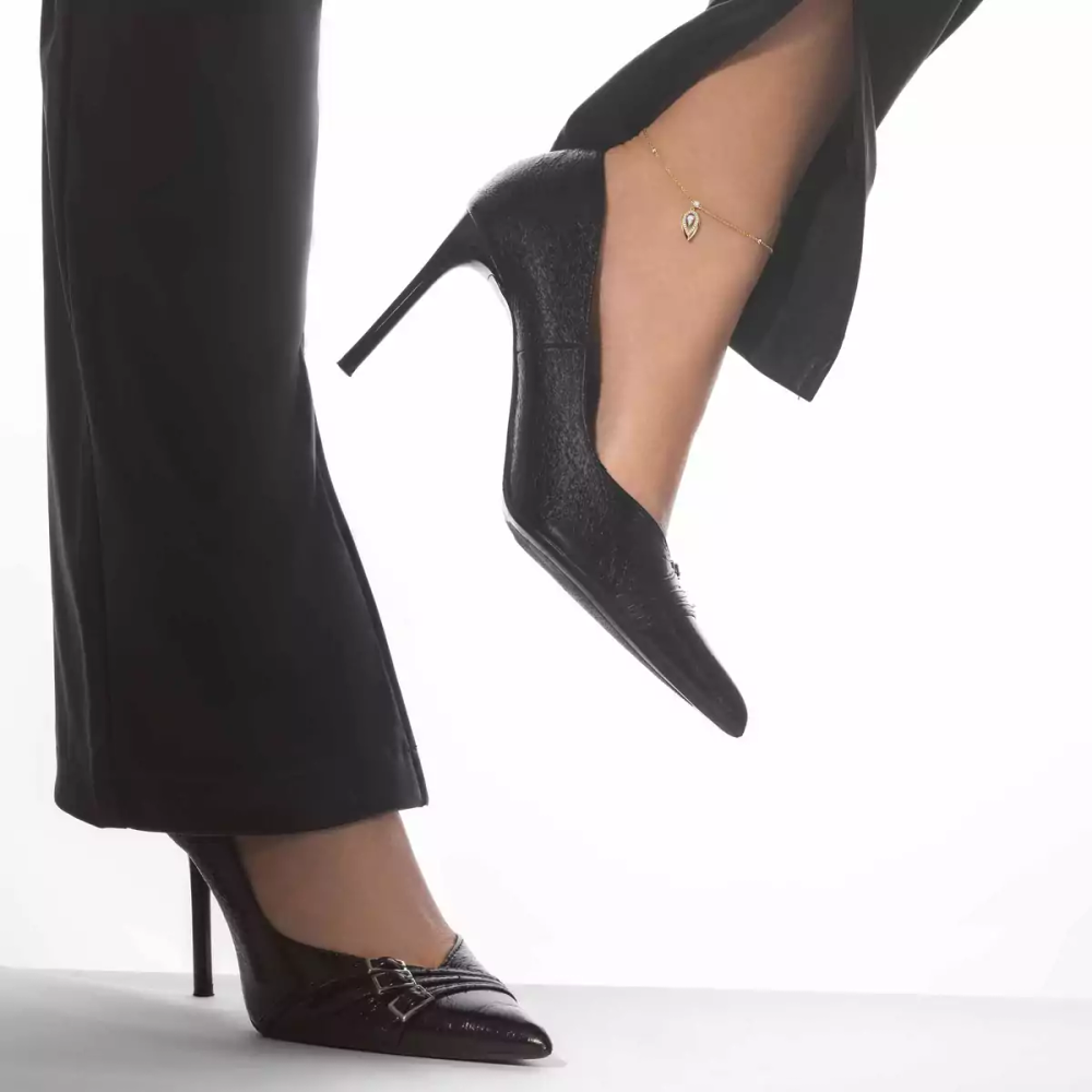 Fiery ankle bracelet