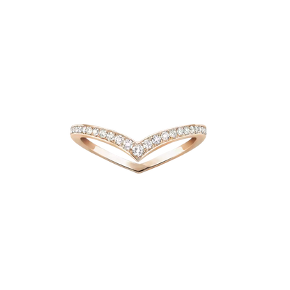 Fiery pavé wedding ring