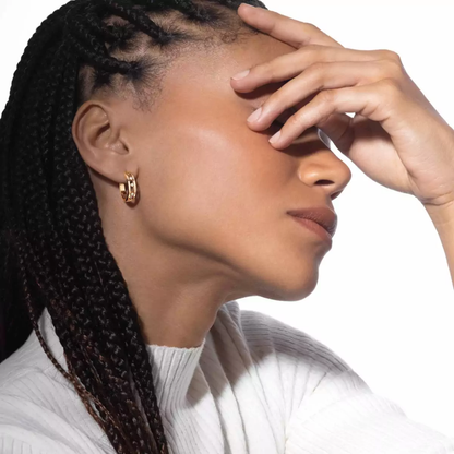Move hoop earrings