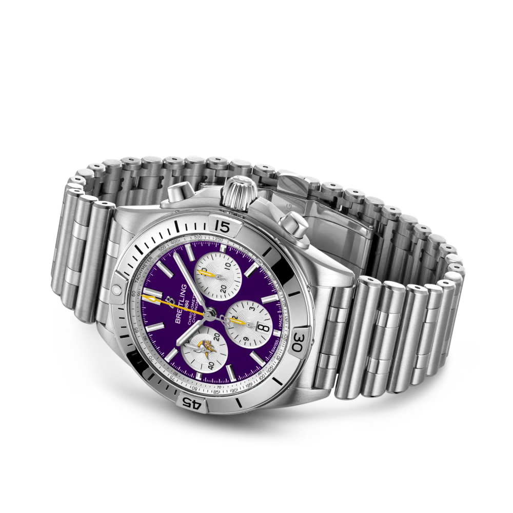 Chronomat B01 42 NFL Minnesota Vikings Edition