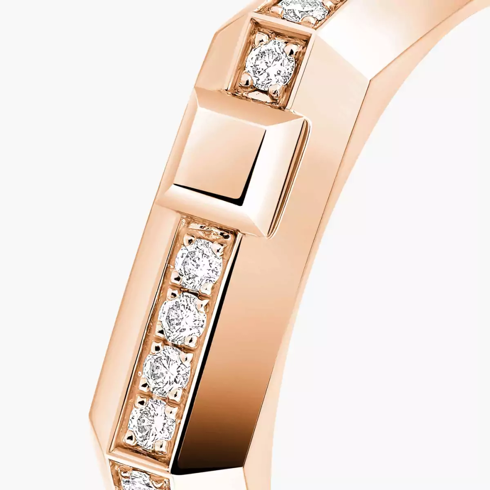 Moderniste Ring mit Diamanten ausgefasst, kleines Modell