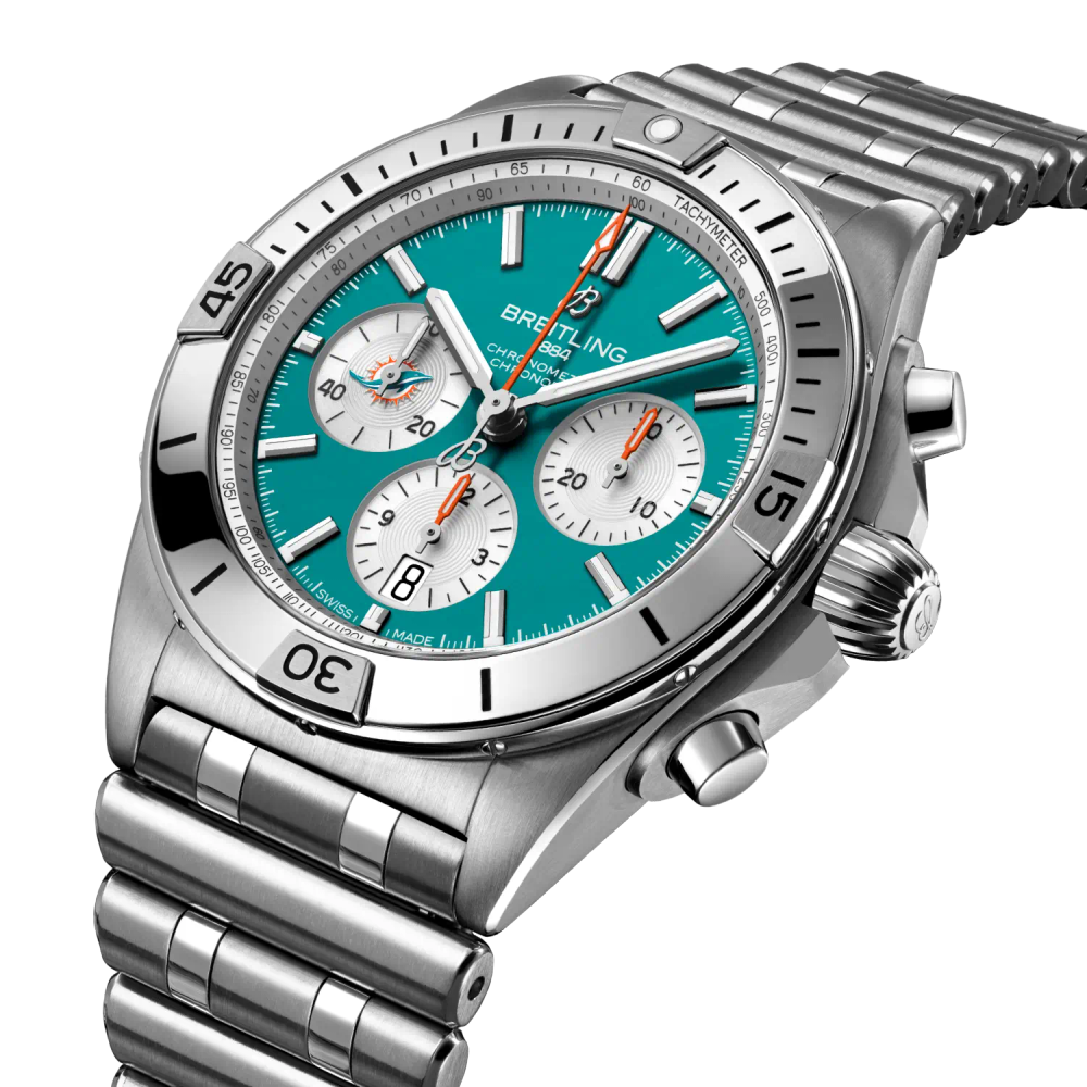 Chronomat B01 42 NFL Miami Dolphins Edition