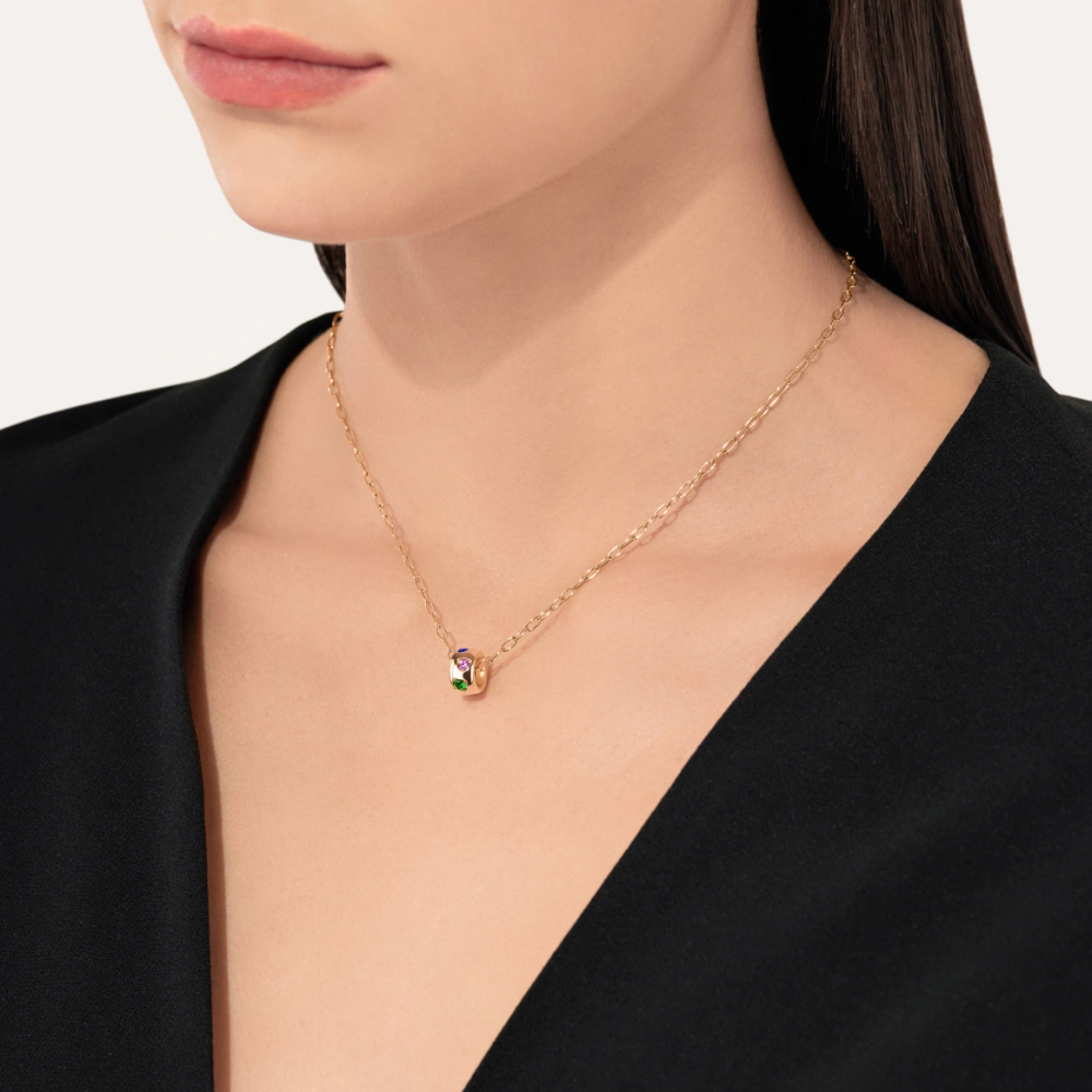 Iconica Necklace With Pendant